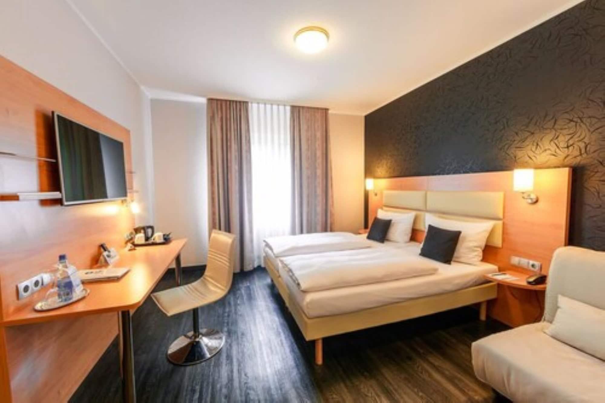 Plaza Inn Stuttgart-Filderstadt Ngoại thất bức ảnh